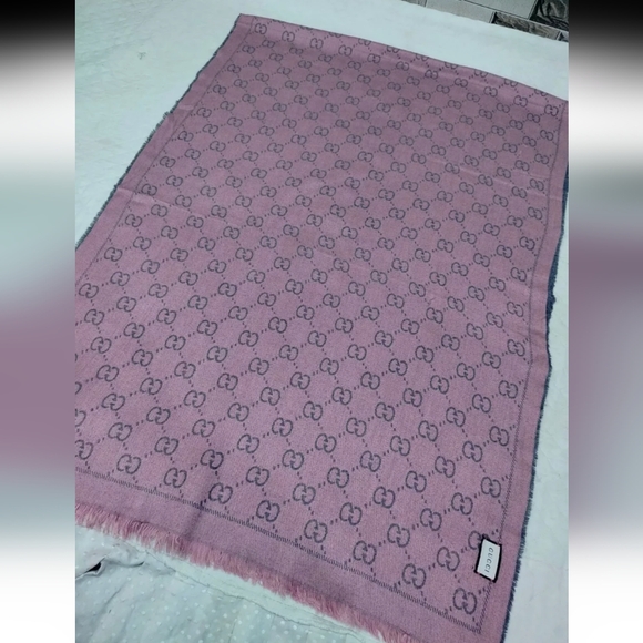 Gucci wool scarf - Picture 11 of 14